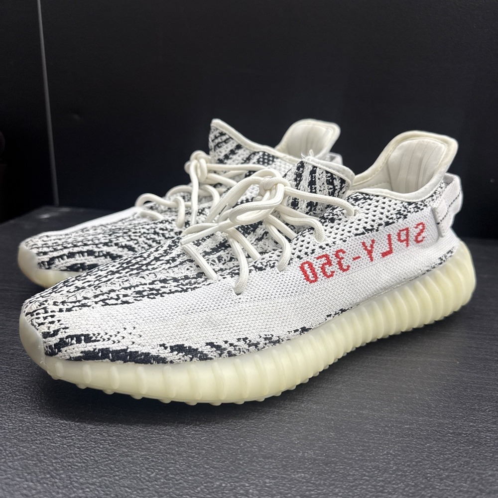 adidas Yeezy Boost 350 V2 Zebra CP9654 Size 10